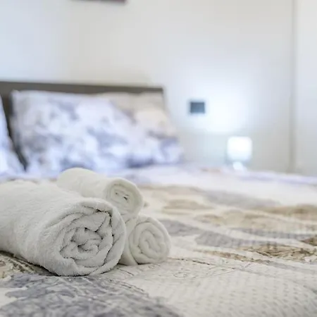 Lovely Nest Near Centre - Groundfloor * 摩德纳