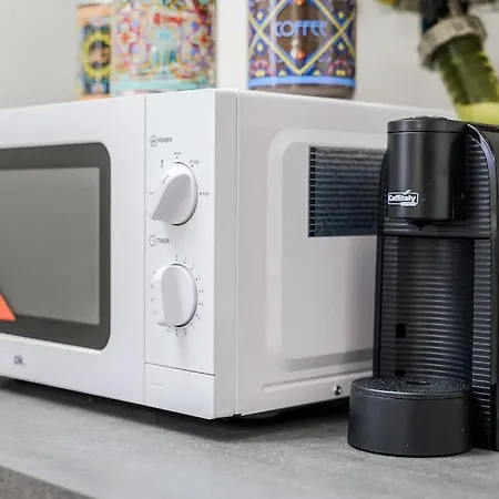 Lovely Nest Near Centre - Groundfloor アパート