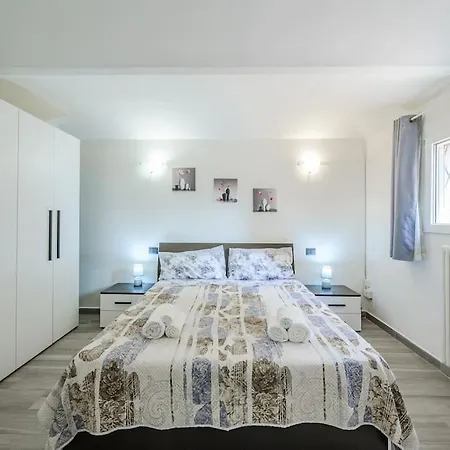 Lovely Nest Near Centre - Groundfloor